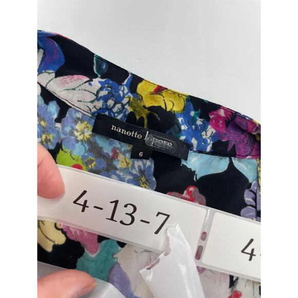 Nanette Lepore Shirt Womens 6 Black Multicolor Floral Boquet Wrap Top - Picture 6 of 13
